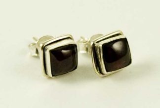 Silver Earring Stud Garnet