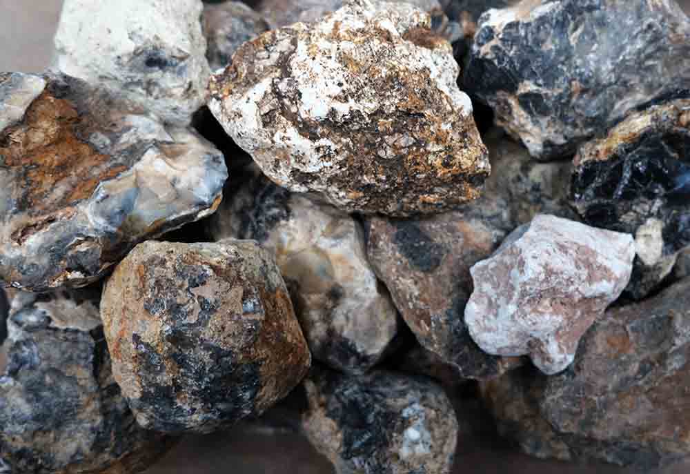 Stone Rough Chalcedony 300-500g