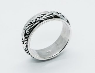 Silver Ring Band Rope Design