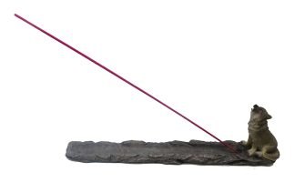 Ash Catcher With Wolf