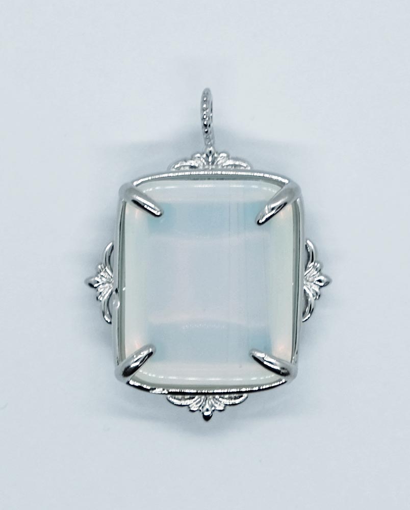 Pendant Oval Opalite