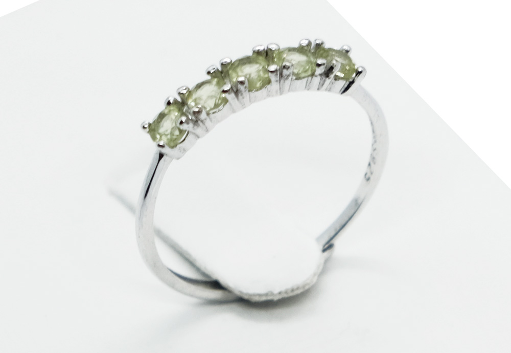 Silver Ring 5 Stones Peridot Adjustable