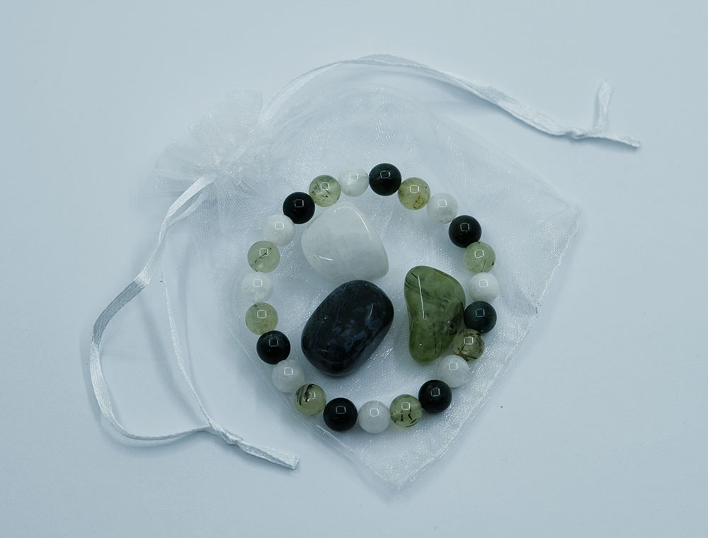 Bracelet Kit Green Witch