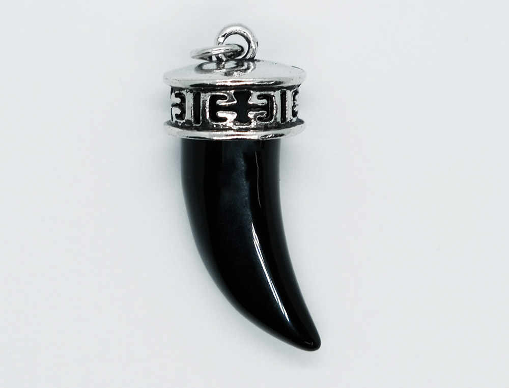 Pendant Horn Obsidian