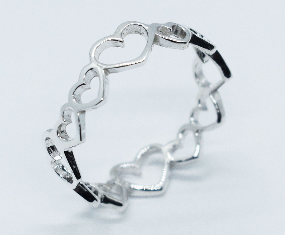 Silver Ring Hearts Band