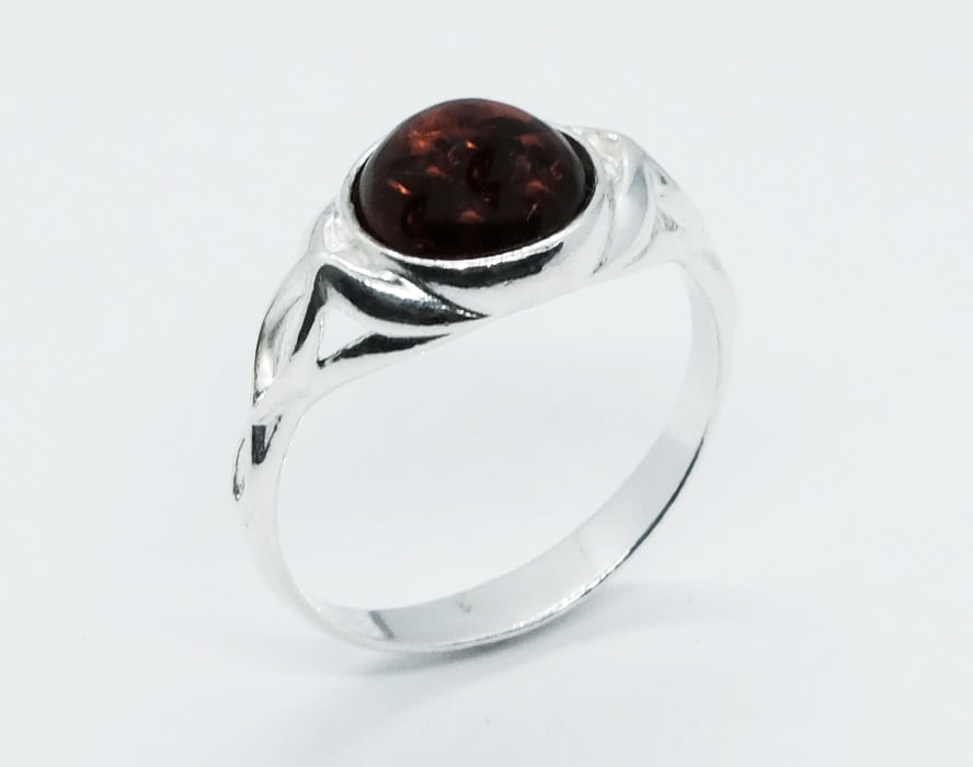 Silver Amber Ring Round 2.3g