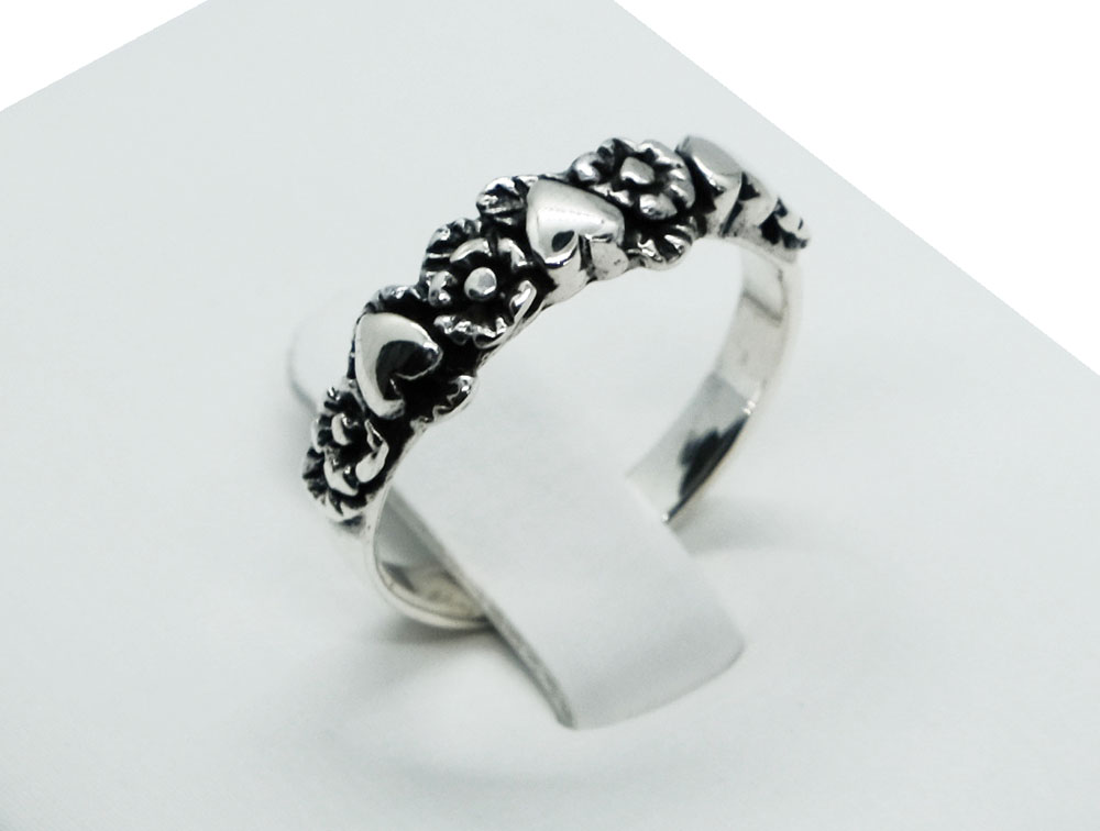 Silver Ring Hearts Flowers