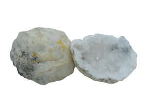 Geo Quartz 5x6cm Two Halves