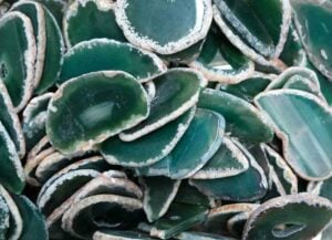 Stone Agate Slice Green 4-6cm