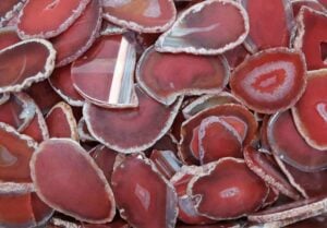 Stone Agate Slice Red 4-6cm