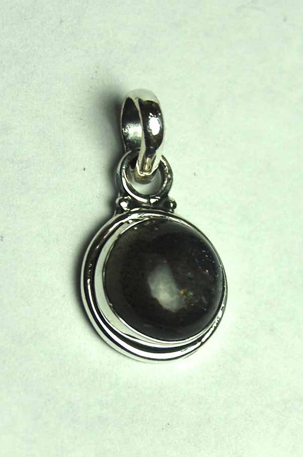 Silver Pendant Labradorite