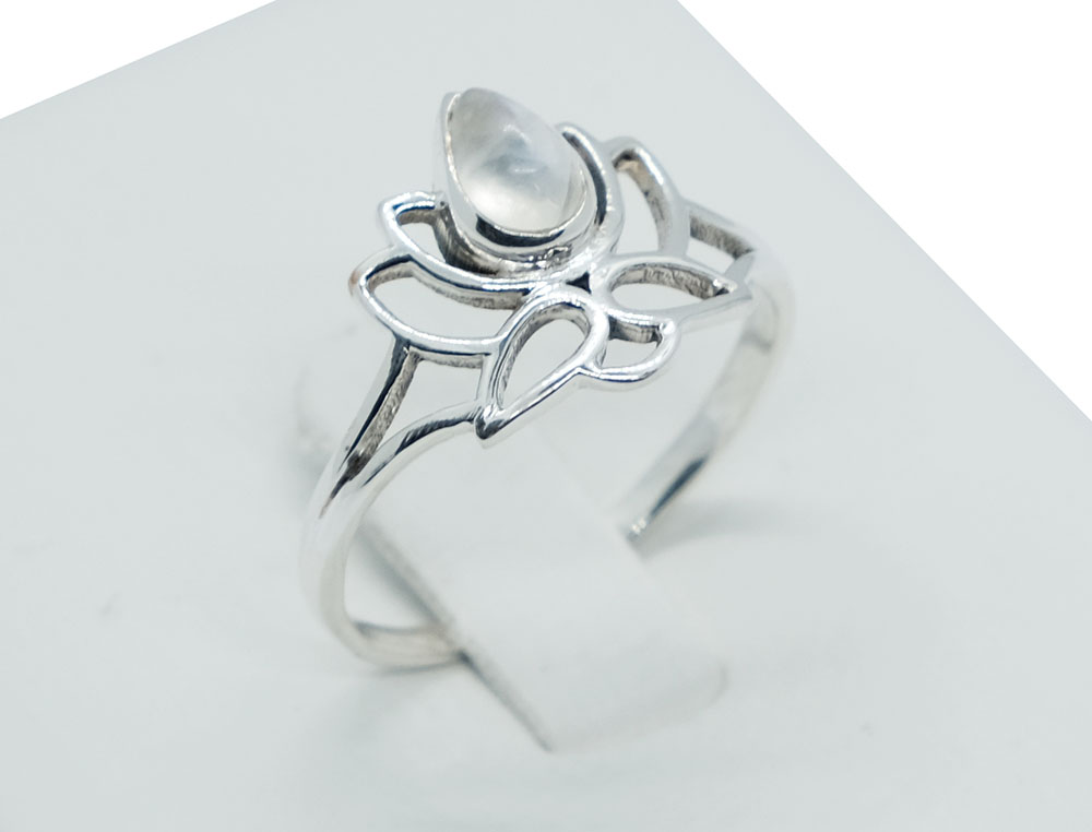 Silver Plated Ring MRQ Cut Rainbow