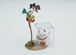Tree Multi Chips Waving Cat